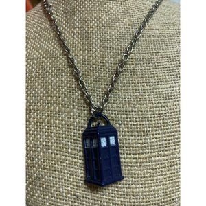 BBC Doctor Who Tardis Necklace